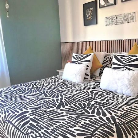 Home K&Y Elite Pineta Rzym Zewnętrze zdjęcie